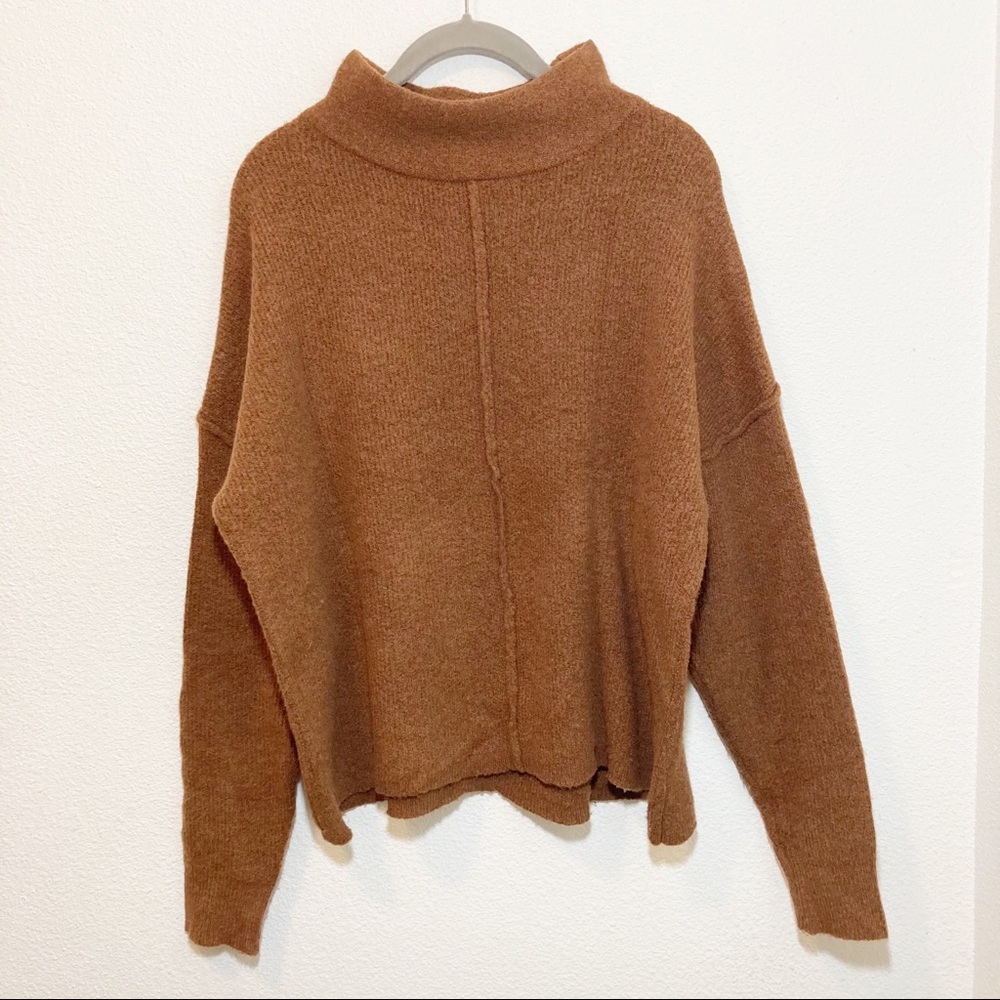 NWOT Warm cinnamon brown sweater